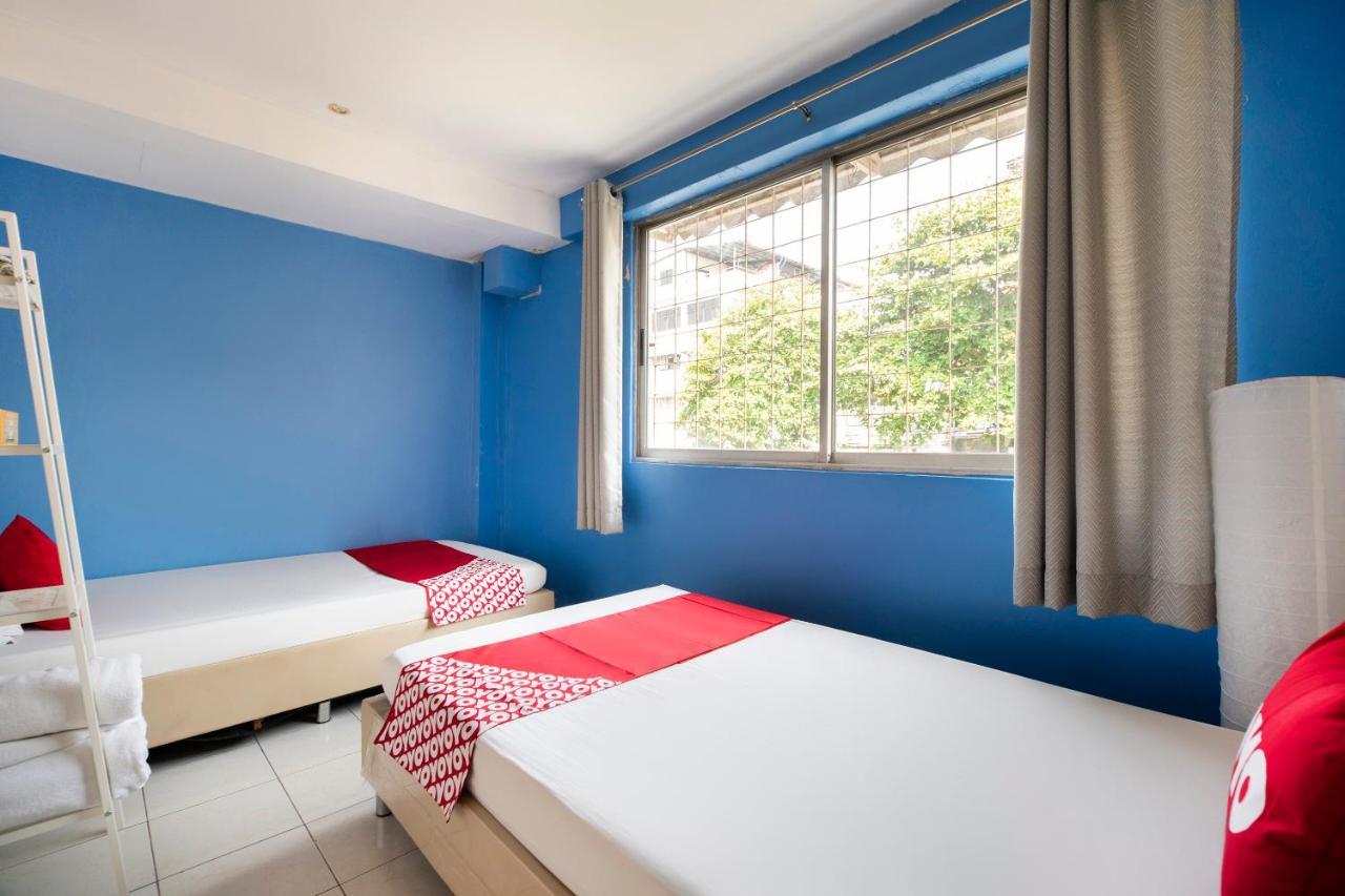 בנגקוק Oyo 618 At Khaosan Hostel (Adults Only) מראה חיצוני תמונה