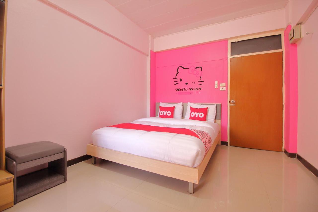 בנגקוק Oyo 618 At Khaosan Hostel (Adults Only) מראה חיצוני תמונה